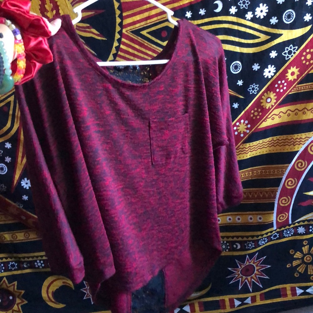 red mid sleeve shirt w black lace